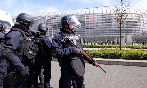 Contre la cagnotte pour les forces de l'ordre