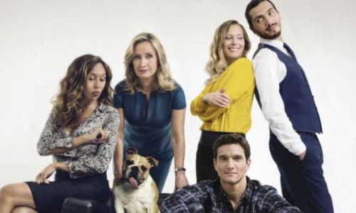 Pour une poursuite de la série 