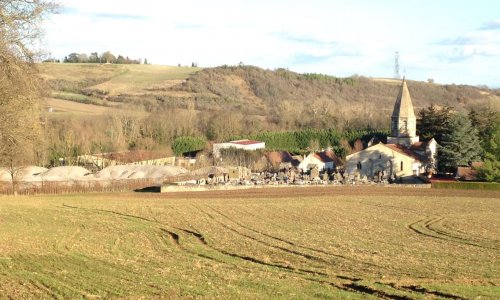Défendre un village sinistré