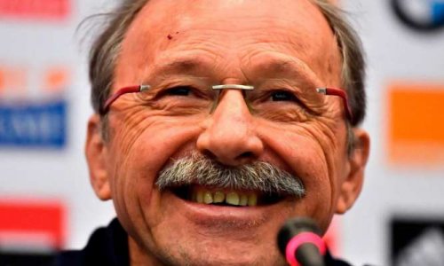 Remplacer le staff du XV de France