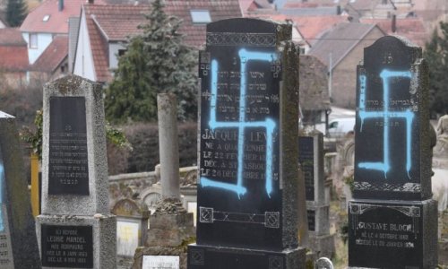 Déchéance de citoyenneté pour les auteurs de la profanation du cimetière juif
