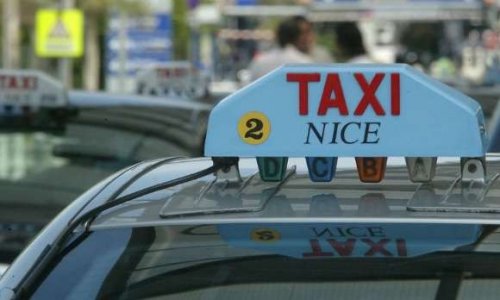 Les 437 Taxis Niçois sollicitent une nouvelle station sur la place Masséna à Nice...
