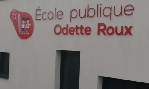 NON À LA FERMETURE DE CLASSE DE L'ECOLE ODETTE ROUX DE AUBIGNY (85)