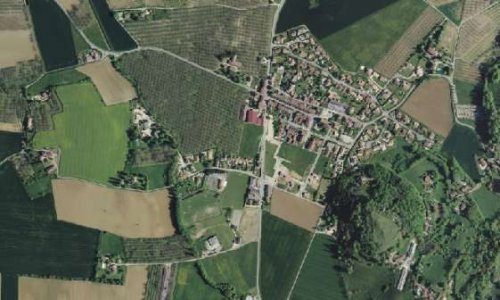 NON à l'implantation d'une antenne relais à proximité des habitations et de l'école d'Hostun (26)