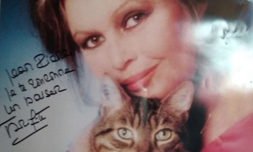 SOUTIEN TOTAL À BRIGITTE BARDOT