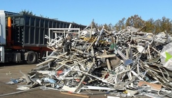 Nous ne voulons pas que le Centre Bretagne devienne une poubelle