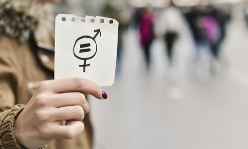 Les femmes aussi devraient avoir le droit