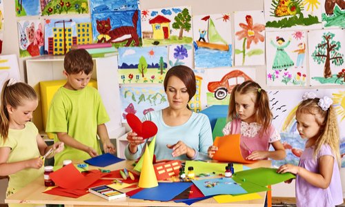 Non à la fermeture d'une classe de maternelle