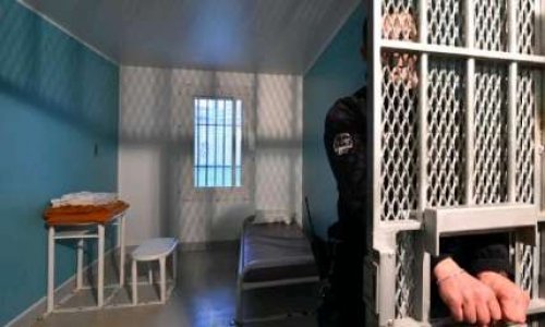 Contre des mesures d'isolement trop strictes - Maison centrale de Saint Maur