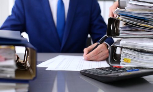 Pour le maintien de Nicolas C. au poste de secrétaire de la filière RI de l'Inalco