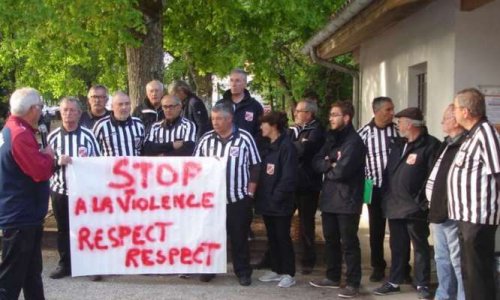 STOP aux violences faites aux Arbitres