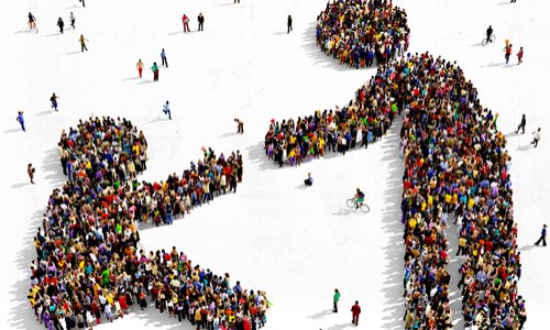 Non à la fermeture du point d'accueil Macif de Commentry 03600