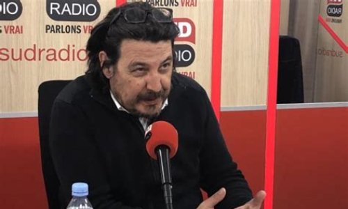 Décorer David Dufresne de la légion d'honneur pour son travail sur les violences d'Etat de Macron