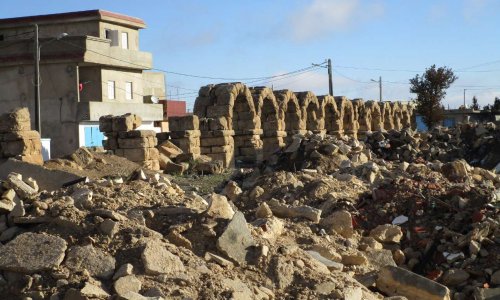 Bientôt l'aqueduc romain va s'effondrer...