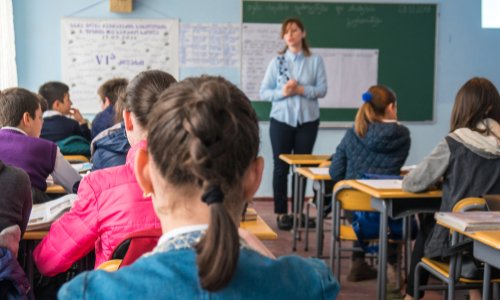 Non aux classes surchargées - collège Tyrosse