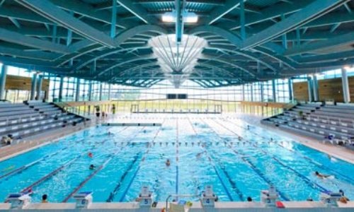 Oui, à la construction d’une piscine de 10 couloirs de 50 mètres à Longueuil