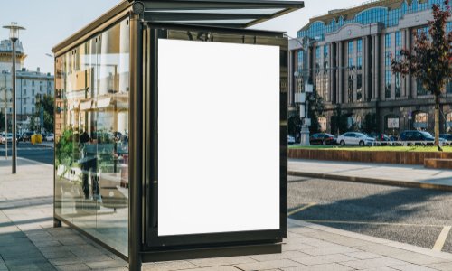 Pour le déplacement du terminus du bus à Cernuschi