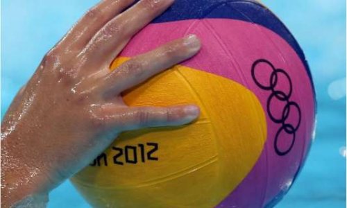 Pour l'ouverture d'une séssion de Water-Polo à Nîmes