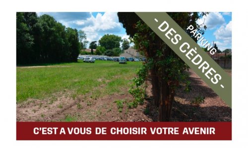 LE PARKING DES CÈDRES