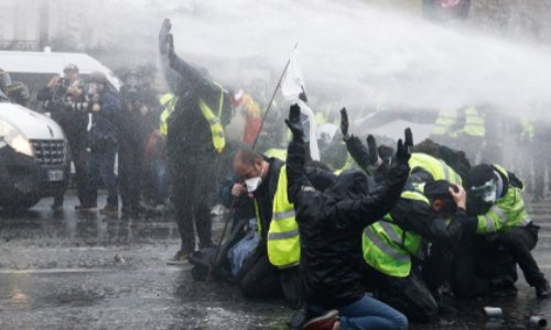 NON AUX VIOLENCES LORS DES MANIFESTATIONS DÉNONCEZ-LES