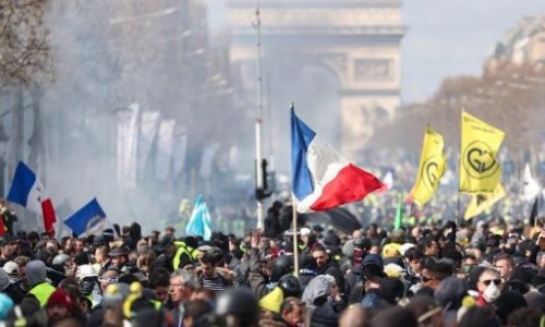 Pour un JDL de folie, rejoignez vos ami(e)s !