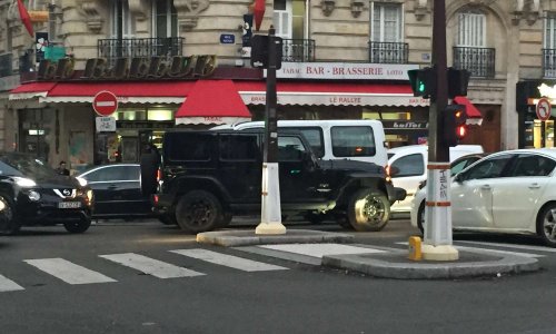 STOP à l'insécurité et au bruit du carrefour Manin/Hautpoul/David d'Angers