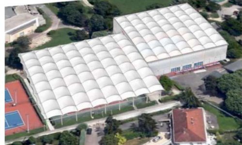 CONTRE LE PROJET DE COUVERTURE DES TENNIS ATTENANTS AU PARC DES AIGUINARDS