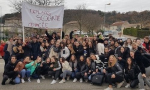 Pour que la région tienne son engagement de donner à nos élèves une scolarité provisoire, confortable et équitable.