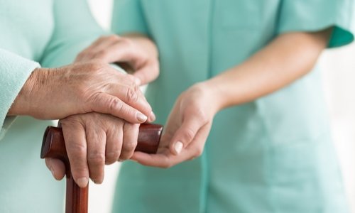 Revaloriser les salaires des auxiliaires de vie