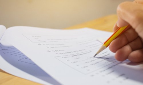 Pour le report des E3C en 1ère , réforme mal préparée