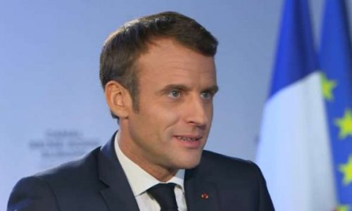 Pour un dépistage de drogue au Président de la République Emmanuel Macron et pour les membres de son gouvernement.