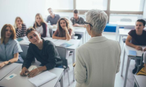 Arrêt des cours à Elbilia