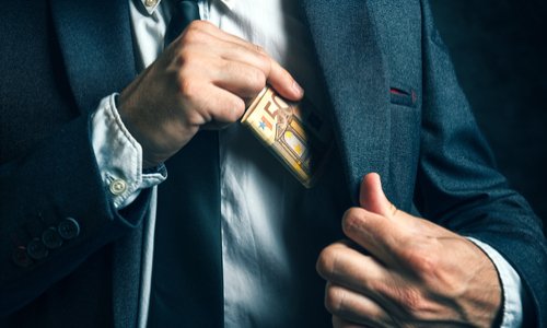 Pour la fin des privilèges des députés et ministres