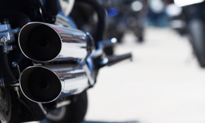 Stop au bruit infernal des motos et scooter !