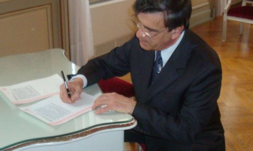 Pour la réouverture des Halles d'Avignon !