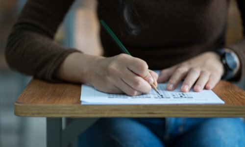 Maintien et avancement des examens pour les étudiants en santé