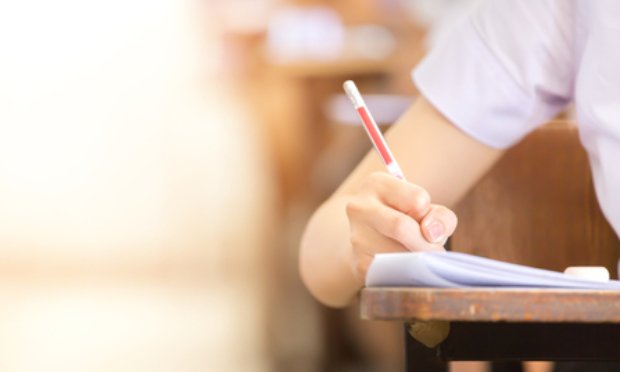 Contrôle continu bac 2020 : contre l'exclusion des élèves des écoles hors contrats et à distance !