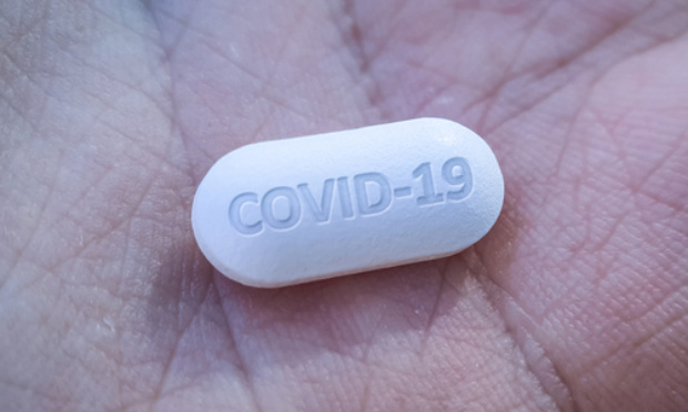 Autoriser n'importe quel français d'avoir accès au traitement du professeur Raoult, éminent immunologue