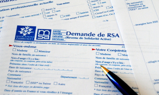 Oui à la prime pour le RSA et APL