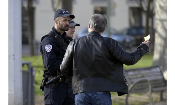 Contre les abus de pouvoir de la gendarmerie !