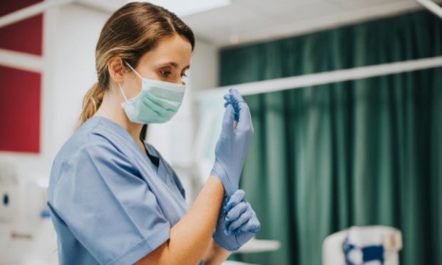 Pourquoi pas la prime grand âge pour les infirmiers et infirmières ?