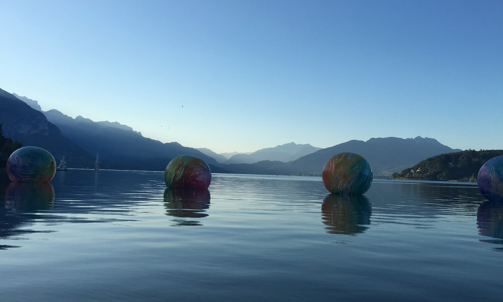 Oui à la réouverture des activités sur le lac d'Annecy