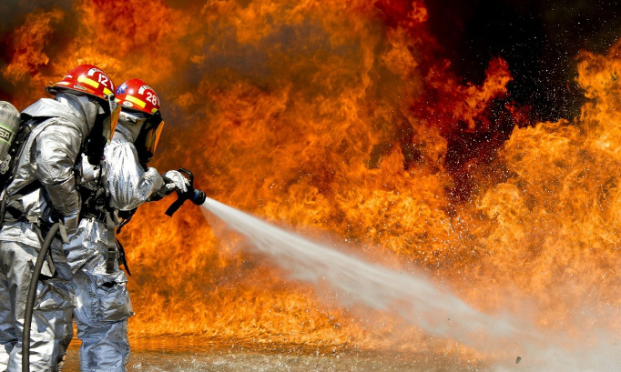 Hommage national aux sapeurs-pompiers