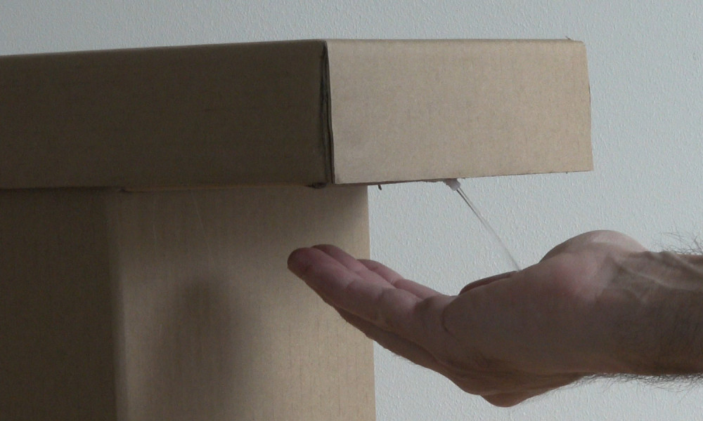 Pour des distributeurs de désinfectant sans contact dans les supermarchés et le lieux fréquentés par plus de 1 000 personnes par jour