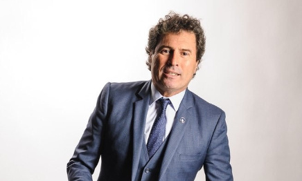 Pour qu'Omar Da Fonseca soit la nouvelle voix de Fifa 21 !