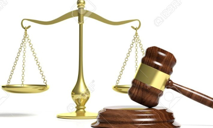 Mounirs Moons, l'escroc des dons, des colis et du camion