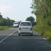 Pour que les voitures sans permis aient comme les autres véhicules lents un signe distinctif