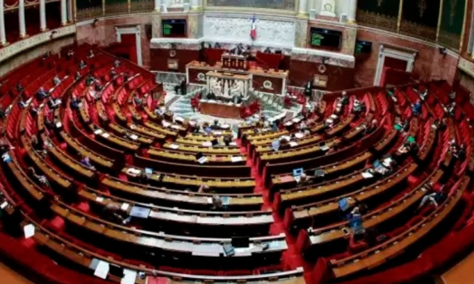 À quand des sanctions pour les députés qui poussent à la violence et incitent à participer à des manifestations interdites ?