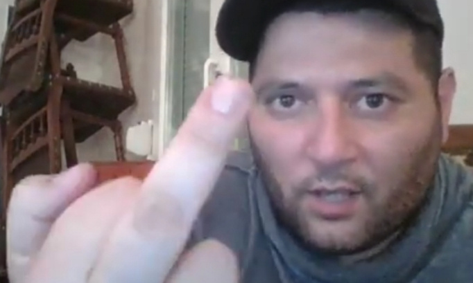 Que Jerry arrête de faire du fake