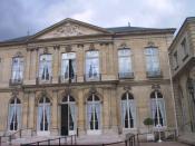 Les animaux sont utilisés pour que les médecins s'exercent à la chirurgie de guerre...